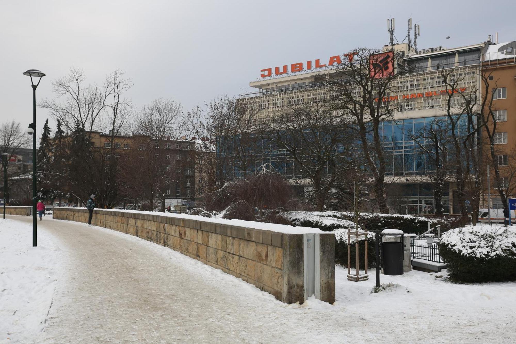Cheerful Air Conditioned Apartment With Mezzanine And Parking - Old Town Cracóvia Exterior foto