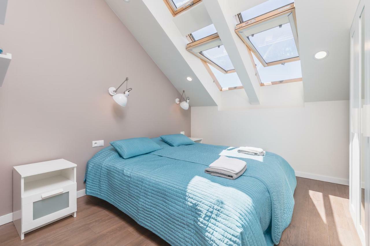 Cheerful Air Conditioned Apartment With Mezzanine And Parking - Old Town Cracóvia Exterior foto