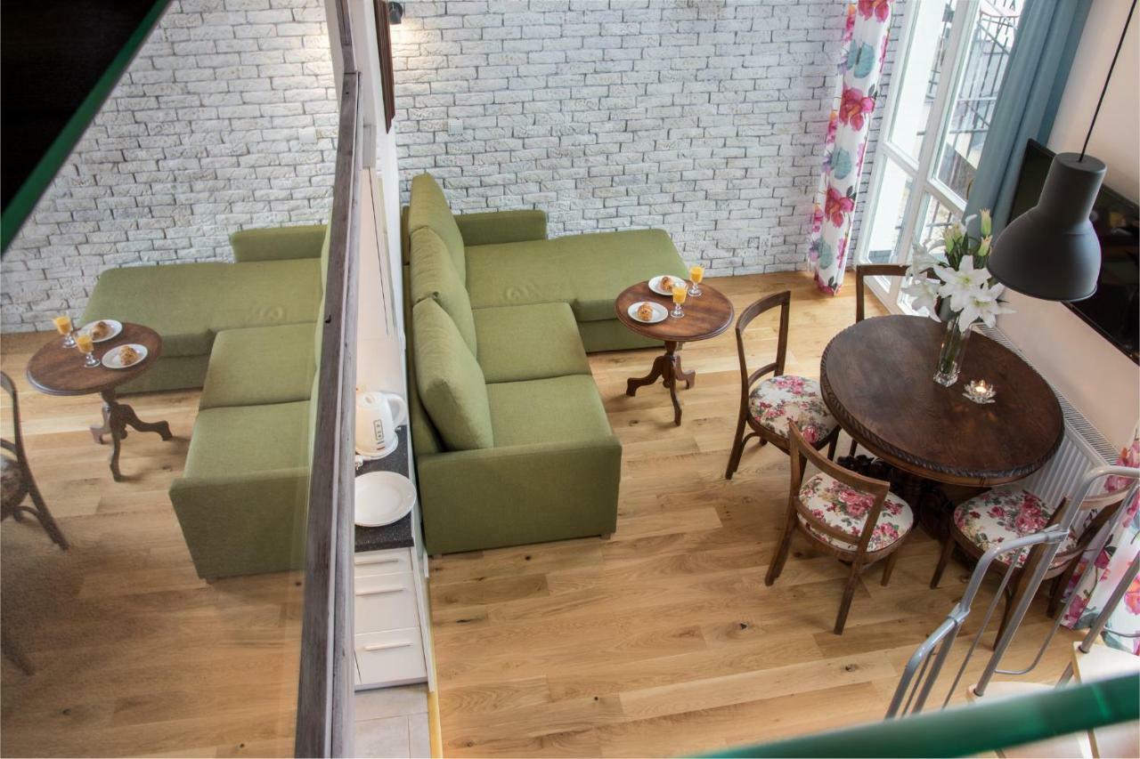 Cheerful Air Conditioned Apartment With Mezzanine And Parking - Old Town Cracóvia Exterior foto